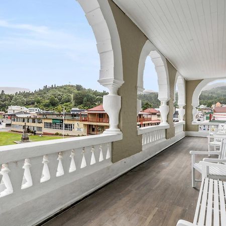 Empire Hotel ควีนส์ทาวน์ ภายนอก รูปภาพ